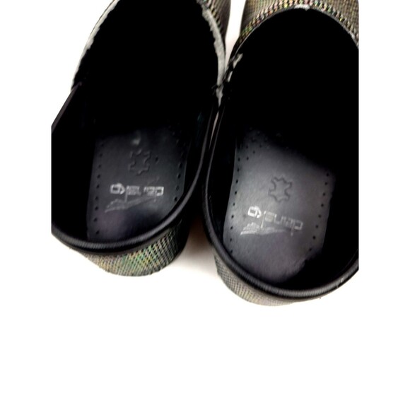 Dansko Black Iridescent Clogs Size 40 (US 9.5-10) Bead Texture - Picture 11 of 12